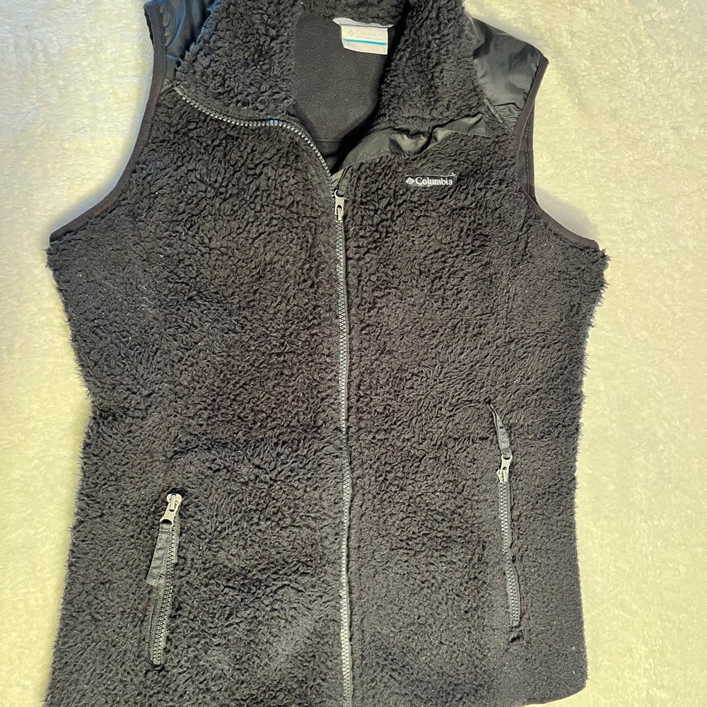 Columbia Black Sherpa Fleece Vest - Women's